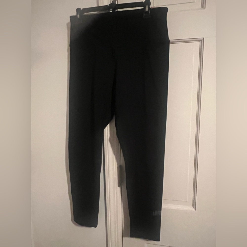 VS PINK Black Leggings High Waist Full Length Legging Slim Fit 29” Inseam NWT